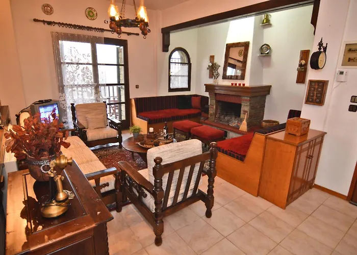 La Casa Nostra Kastoria